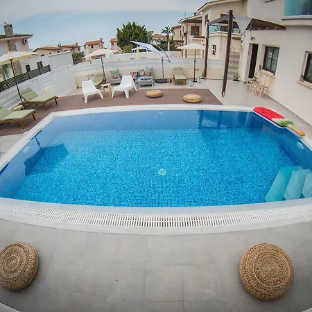 Elena * Айя-Напа