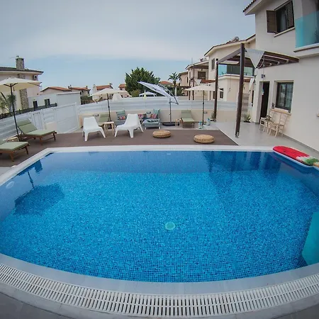 Вилла Elena Айя-Напа