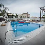 Villa Elena *